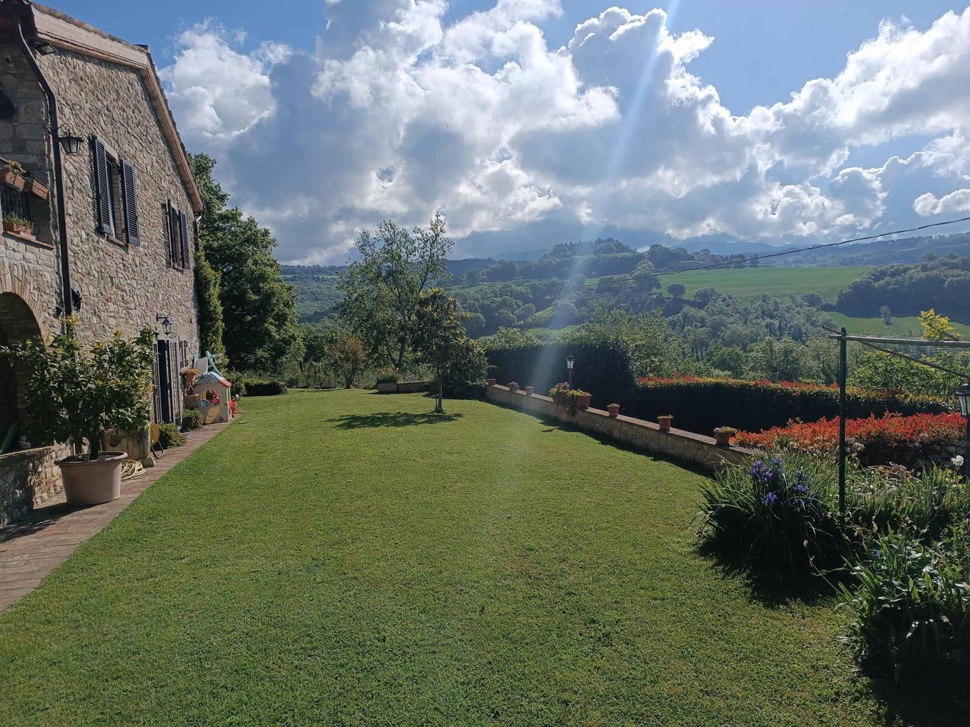 Villa La Piccola Fattoria Todi Exterior foto